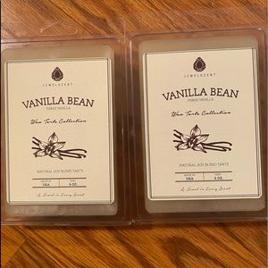 JewelScent ring  candle tarts. Each come with beautiful ring!!